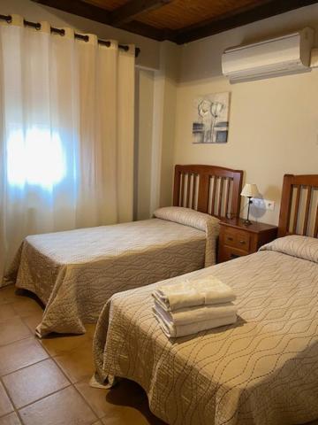 La Sociedad Hotell Arens de Lledo Exteriör bild